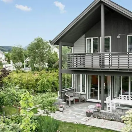 Ferienhaus Beautiful House In Central *