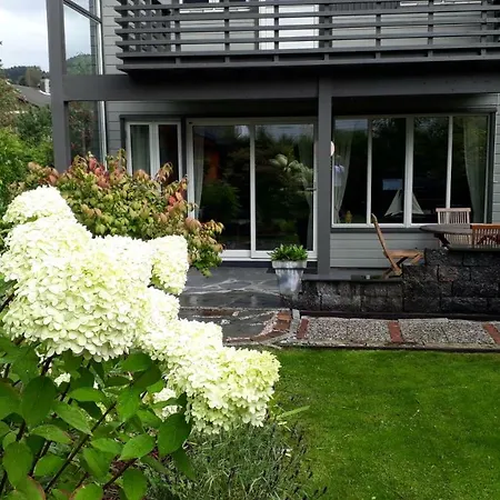 Beautiful House In Central * Voss